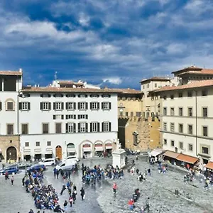 Medici Chapels Apartment, Near The Duomo!! Florence