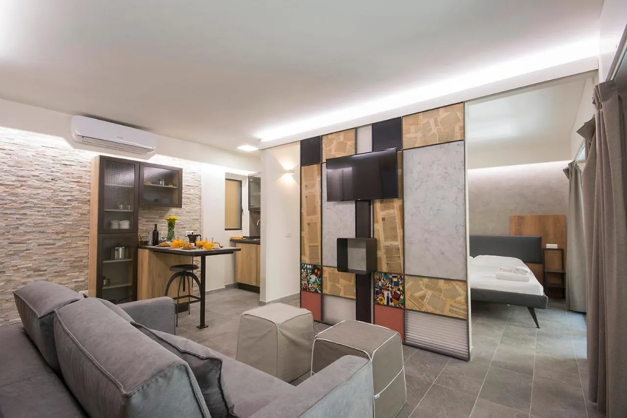 Pitti Apartment Florence 0*,
