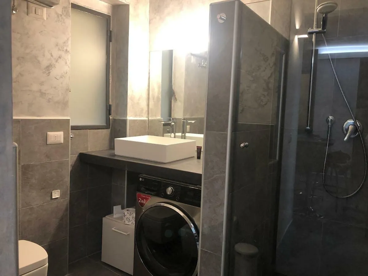 Pitti Apartment Florence 0*,  Italy
