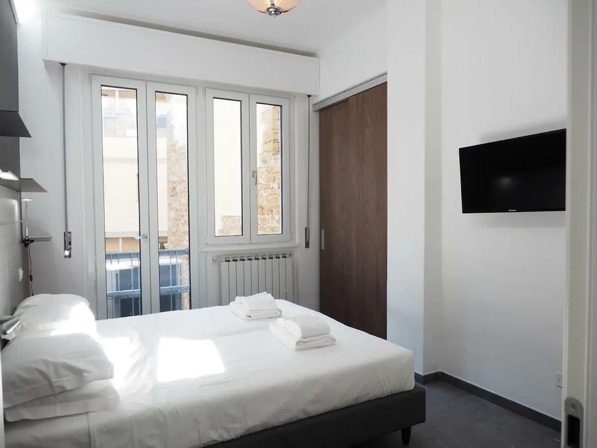 Pitti Apartment Florence