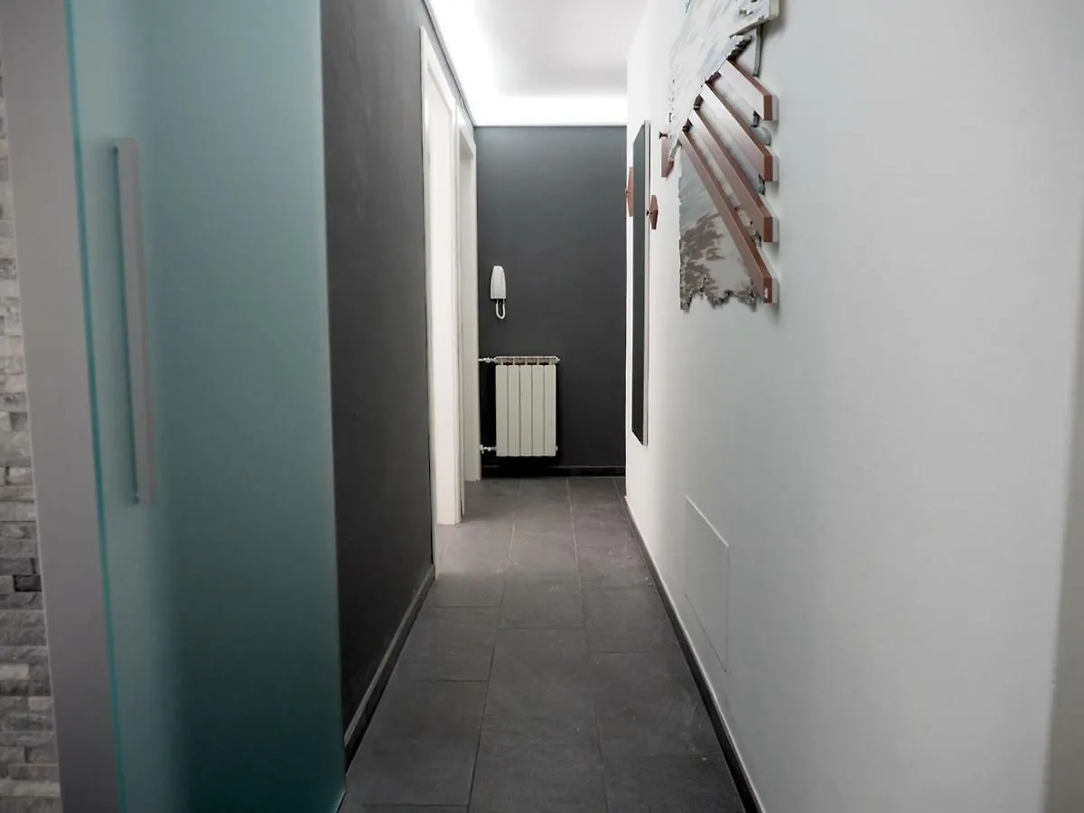 פירנצה Pitti Apartment